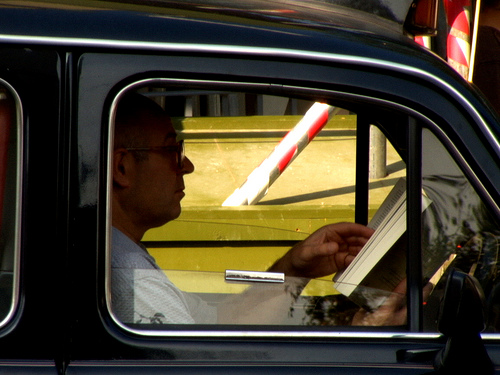 taxi driver reading